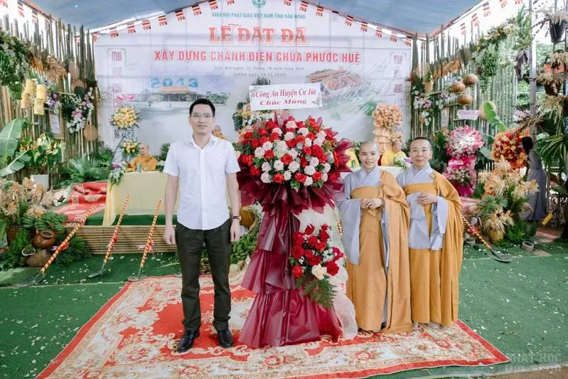 le dat da xay dung chanh dien chua phuoc hue 19