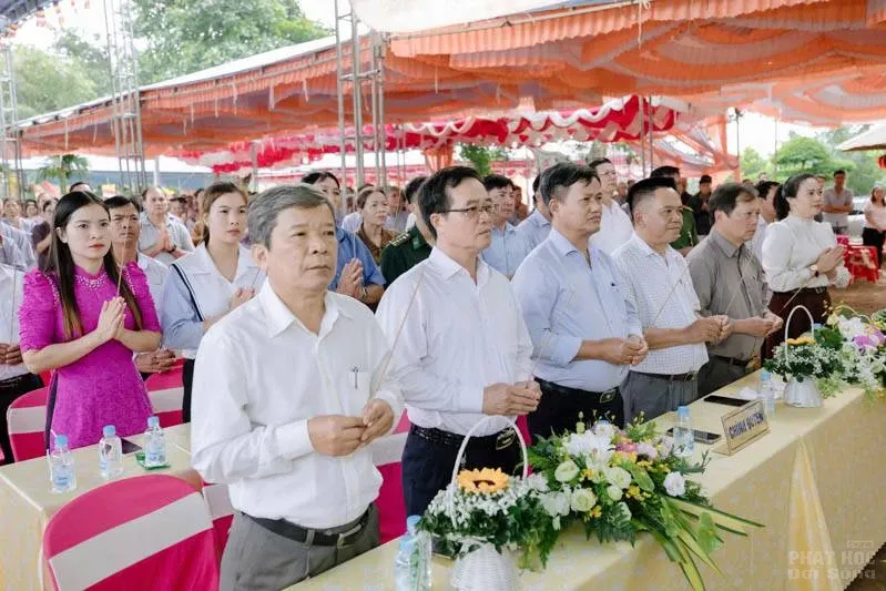 le dat da xay dung chanh dien chua phuoc hue 21