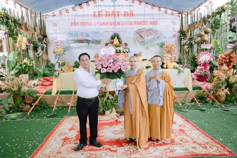 le dat da xay dung chanh dien chua phuoc hue 22