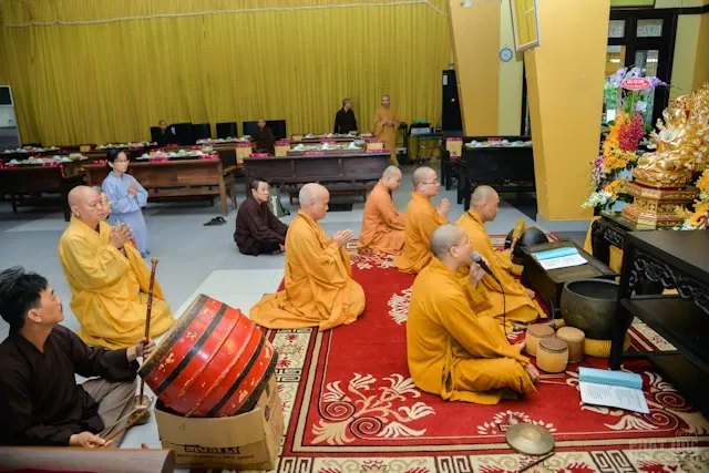 Lễ húy kỵ lần thứ 1 cố HT.Thích Tâm Châu tại Tổ đình Vĩnh Nghiêm 6 Lễ húy kỵ lần thứ 1 cố HT.Thích Tâm Châu tại Tổ đình Vĩnh Nghiêm image-1732292200661