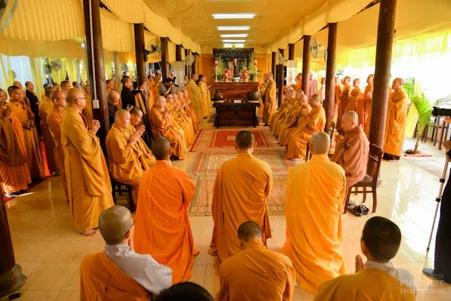 Lễ nhập kim quan cố HT. Thích Trung Hậu 5 Lễ nhập kim quan cố HT. Thích Trung Hậu image-1731945354883