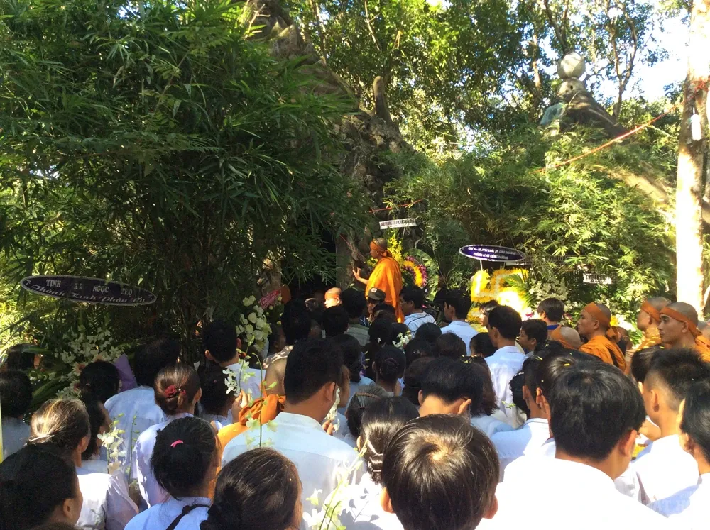 Lễ phụng tống kim quan cố TT Thích Giác Năng nhập tháp image-1731931740672