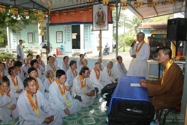 Lễ tổng kết khóa tu niệm Phật cuối năm tại chùa Bửu Châu image-1731725874043