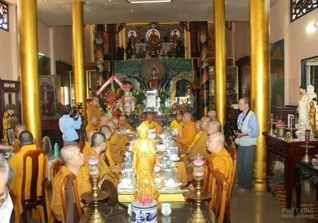 Lễ tưởng niệm Tiểu tường cố HT.Thích Thiện Bình image-1731725848069