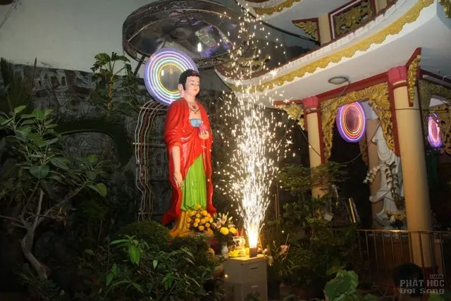 Lễ vía Phật A Di Đà tại Ni viện Phước Long 3 Lễ vía Phật A Di Đà tại Ni viện Phước Long image-1731725806578