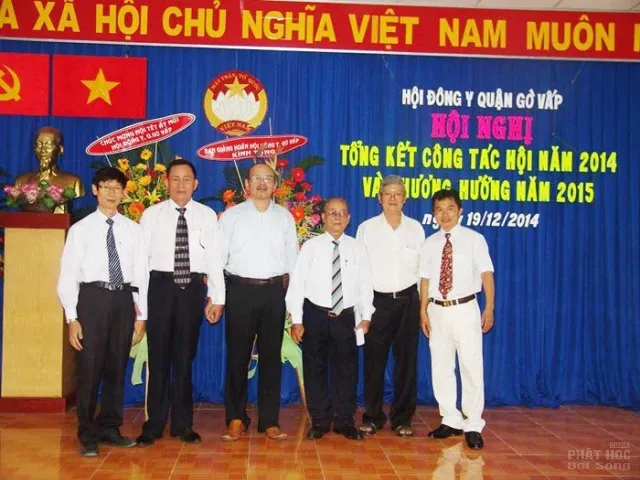 Lương y Huỳnh Văn Minh: Giàu về y đức, sáng ngời trong công tác từ thiện image-1732288525195