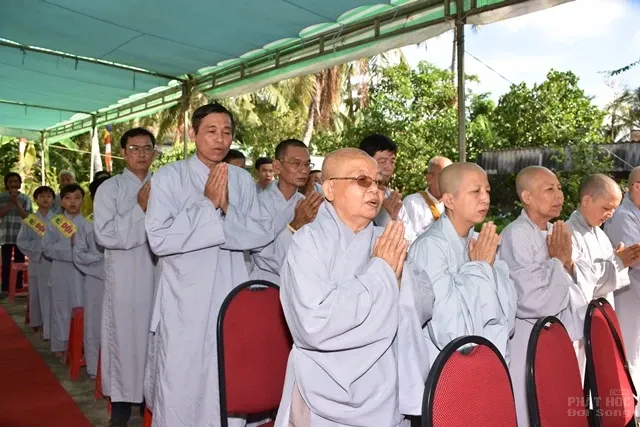 Mõ Cày Nam: Bổ nhiệm Ban quản trị chùa Phước Quang 9 Mõ Cày Nam: Bổ nhiệm Ban quản trị chùa Phước Quang image-1731937227259