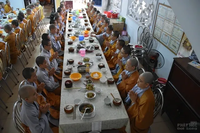 Một ngày tu tập tại trường hạ Phước Thiện 17 Một ngày tu tập tại trường hạ Phước Thiện image-1731936764634