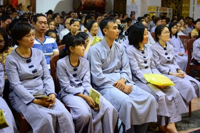 Mừng hội Vesak về chùa tắm Phật quy y 17 Mừng hội Vesak về chùa tắm Phật quy y image-1731747085755