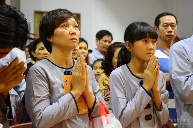 Mừng hội Vesak về chùa tắm Phật quy y 21 Mừng hội Vesak về chùa tắm Phật quy y image-1731747087852