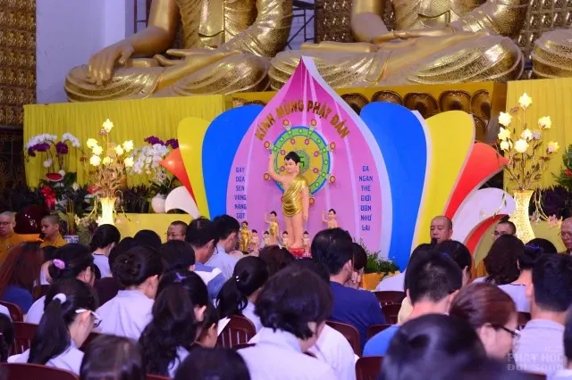 Mừng hội Vesak về chùa tắm Phật quy y 29 Mừng hội Vesak về chùa tắm Phật quy y image-1731747092131