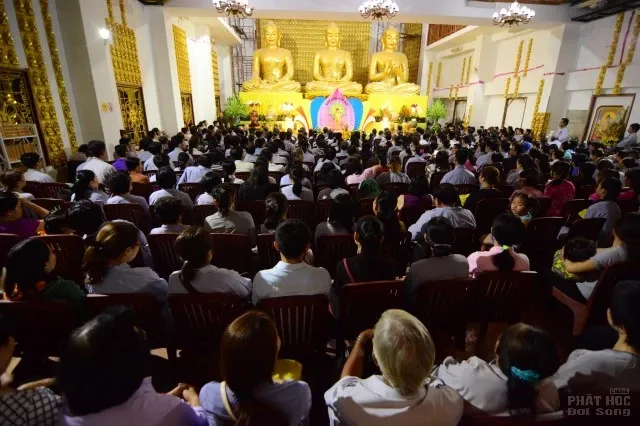 Mừng hội Vesak về chùa tắm Phật quy y 34 Mừng hội Vesak về chùa tắm Phật quy y image-1731747095511