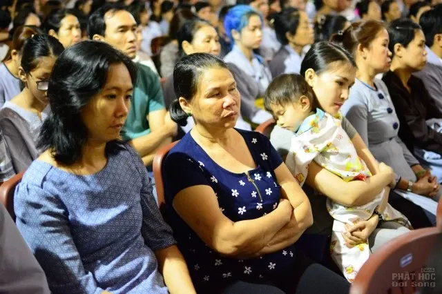 Mừng hội Vesak về chùa tắm Phật quy y 36 Mừng hội Vesak về chùa tắm Phật quy y image-1731747096745