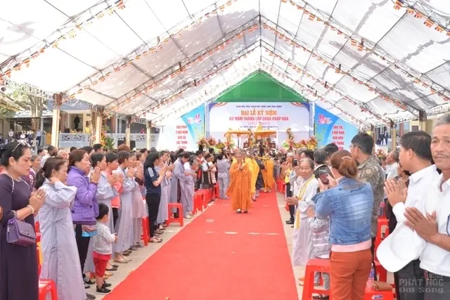 Mừng kỷ niệm 60 năm thành lập Chùa Pháp Hoa - Đăk Nông image-1731940745878