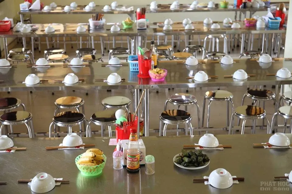 Nét đẹp giờ chấp tác của Tăng Ni sinh Trường TCPH Hà Nội image-1731921032571