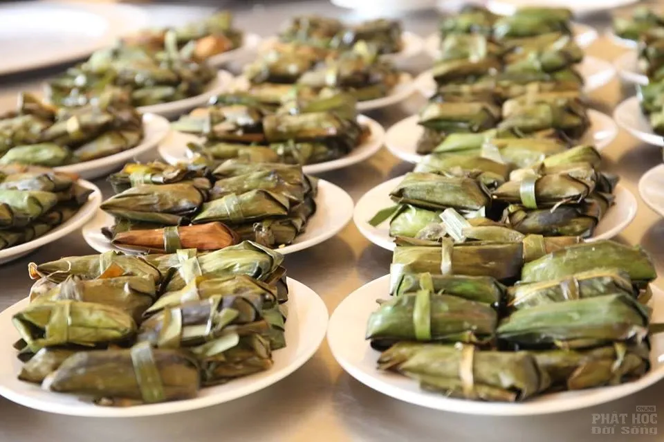 Nét đẹp giờ chấp tác của Tăng Ni sinh Trường TCPH Hà Nội image-1731921034598