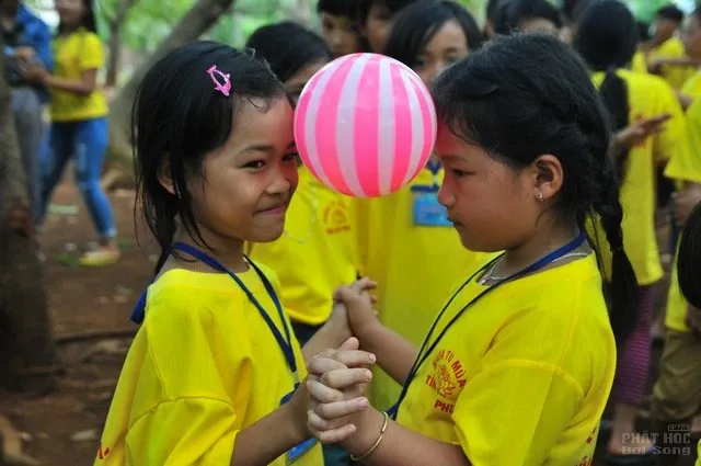 Ngày thứ 3: Khóa tu mùa hè 2016 Phật giáo Bình Phước 3 Ngày thứ 3: Khóa tu mùa hè 2016 Phật giáo Bình Phước image-1731747602643