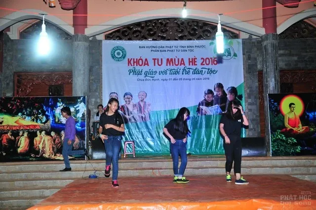 Ngày thứ 4: khóa tu mùa hè 2016 'Phật giáo với tuổi trẻ dân tộc' 15 Ngày thứ 4: khóa tu mùa hè 2016 'Phật giáo với tuổi trẻ dân tộc' image-1731747631291