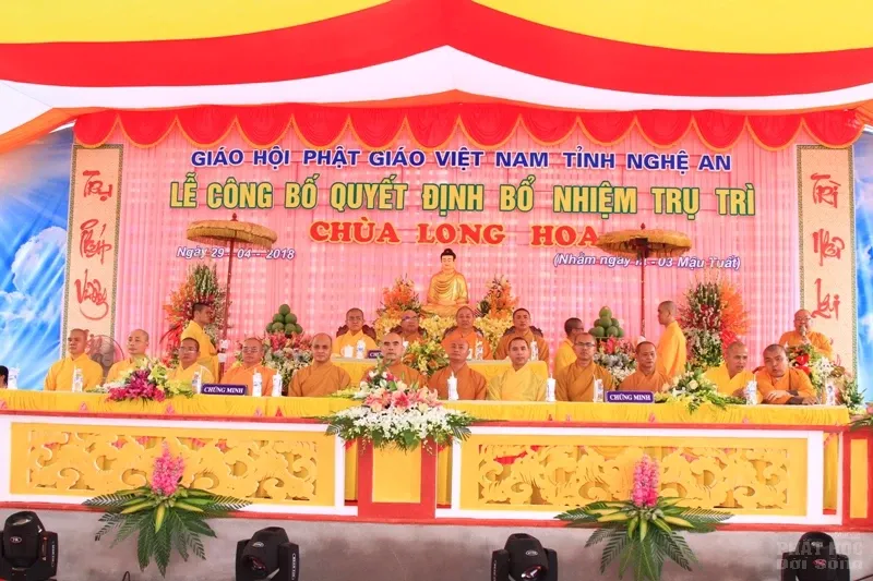 Nghệ An: Lễ bổ nhiệm ĐĐ. Thích Quảng Hội trụ trì chùa Long Hoa image-1731942181741