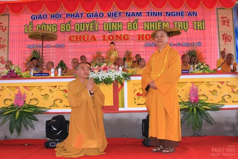 Nghệ An: Lễ bổ nhiệm ĐĐ. Thích Quảng Hội trụ trì chùa Long Hoa 32 Nghệ An: Lễ bổ nhiệm ĐĐ. Thích Quảng Hội trụ trì chùa Long Hoa image-1731942200754