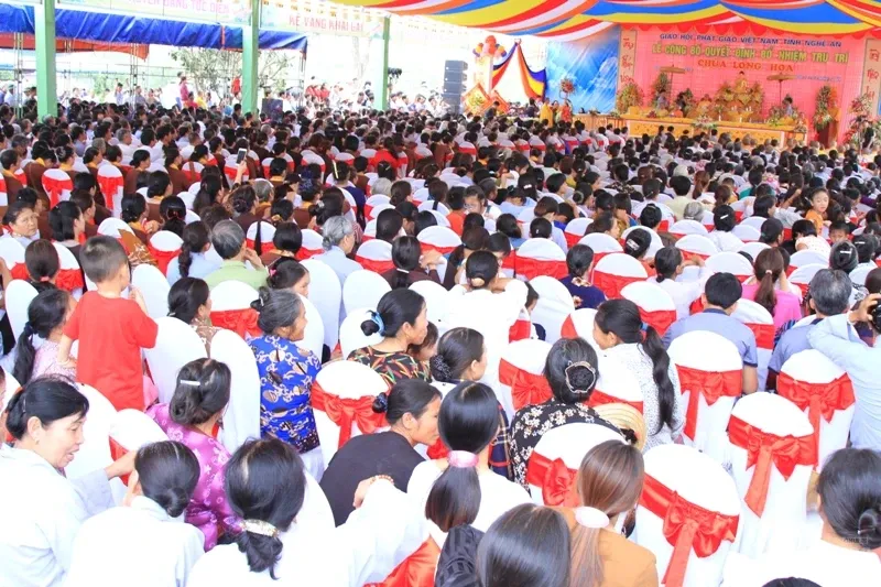 Nghệ An: Lễ bổ nhiệm ĐĐ. Thích Quảng Hội trụ trì chùa Long Hoa image-1731942209789