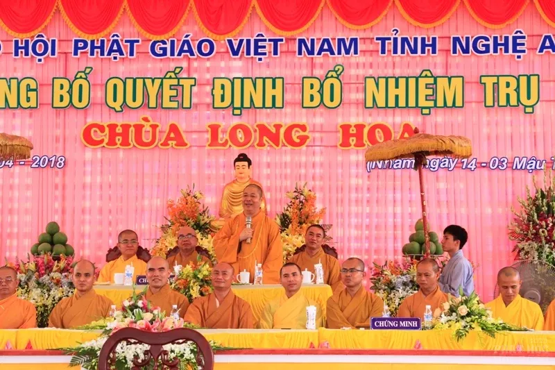 Nghệ An: Lễ bổ nhiệm ĐĐ. Thích Quảng Hội trụ trì chùa Long Hoa 57 Nghệ An: Lễ bổ nhiệm ĐĐ. Thích Quảng Hội trụ trì chùa Long Hoa image-1731942223819