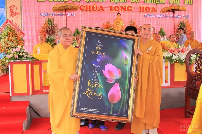 Nghệ An: Lễ bổ nhiệm ĐĐ. Thích Quảng Hội trụ trì chùa Long Hoa image-1731942227457