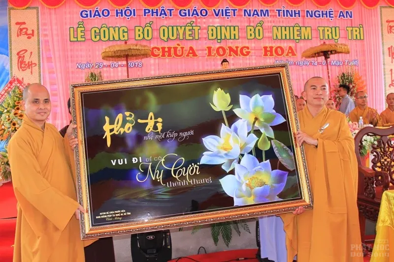 Nghệ An: Lễ bổ nhiệm ĐĐ. Thích Quảng Hội trụ trì chùa Long Hoa image-1731942228414