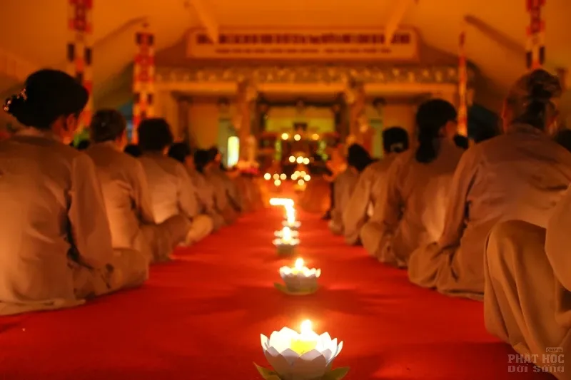 Nghe lời di huấn' của cố HT. Thích Quang Đạo tại đêm thắp nến tri ân image-1732292415265