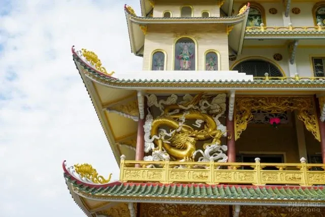 Ngôi chùa có chánh điện cao nhất Việt Nam ở Sài Gòn image-1731945108405