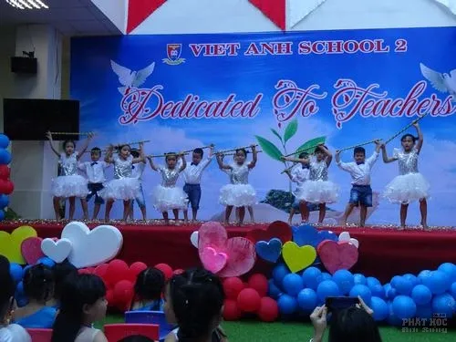Nhân ngày 20-11 viết về người lái đò 22 Nhân ngày 20-11 viết về người lái đò image-1731932850080