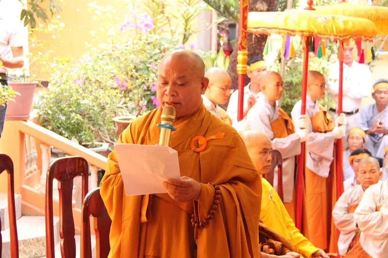 Nhập Bảo tháp Ni trưởng Thích Nữ Như Niệm nguyên phó BTS PG huyện Định Quán 14 Nhập Bảo tháp Ni trưởng Thích Nữ Như Niệm nguyên phó BTS PG huyện Định Quán image-1731942706105