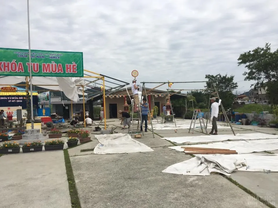 Nhật Bản: Không khí chuẩn bị khóa tu chùa Đại Nam Himeji image-1731921615849