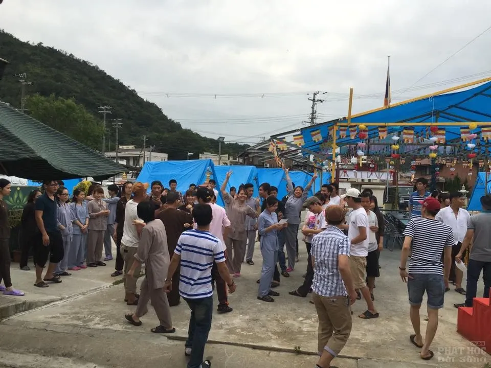 Nhật Bản: Không khí chuẩn bị khóa tu chùa Đại Nam Himeji image-1731921616761