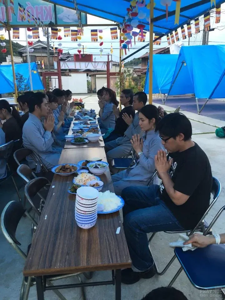 Nhật Bản: Không khí chuẩn bị khóa tu chùa Đại Nam Himeji image-1731921619631