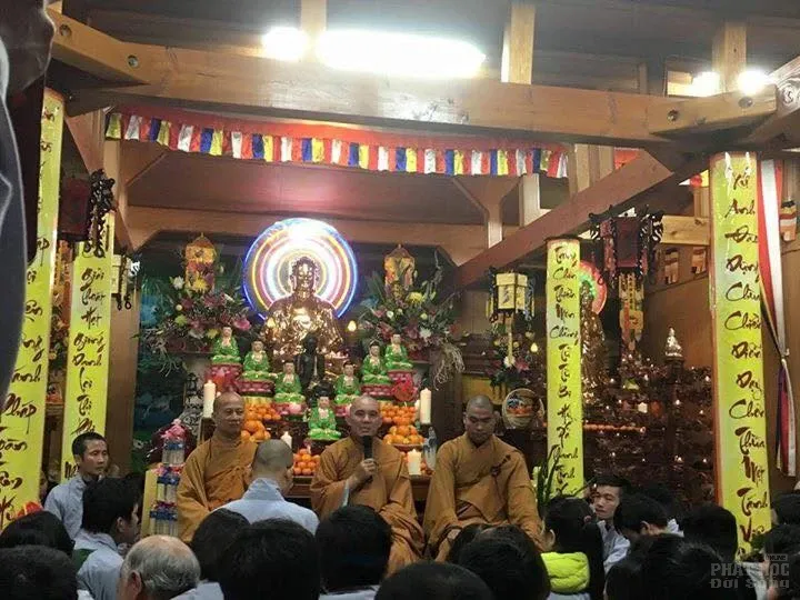 Nhật Bản: Không khí đón xuân 2017 tại Chùa Hòa Lạc Kobe image-1731932967347