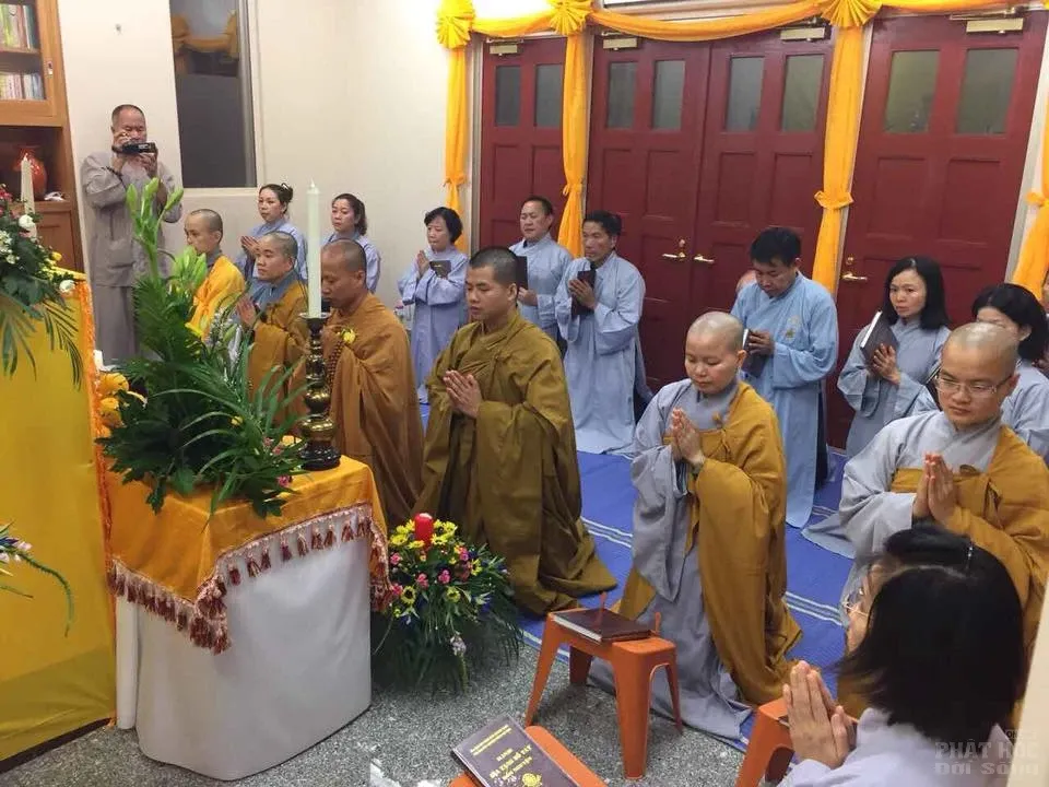 Nhật Bản: Lễ tang HT Thích Minh Tuyền image-1731939475926