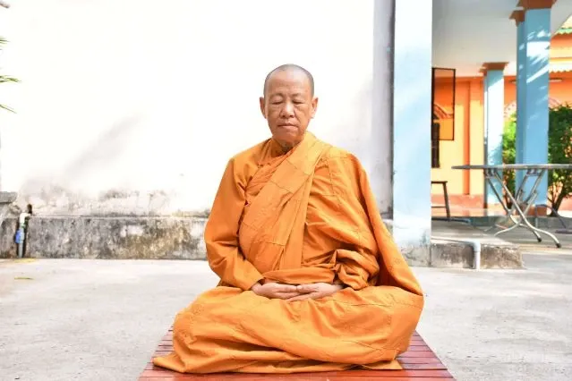 Những người con gái Phật đang thực hành pháp môn Giới – Định - Tuệ image-1731944679888