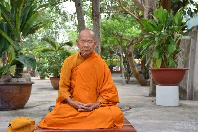 Những người con gái Phật đang thực hành pháp môn Giới – Định - Tuệ image-1731944687688