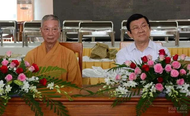 Ông Trương Tấn Sang thăm Học viện PGVN tại TP. HCM image-1732291737363