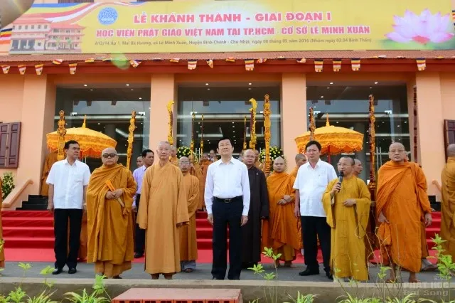 Ông Trương Tấn Sang thăm Học viện PGVN tại TP. HCM image-1732291738276