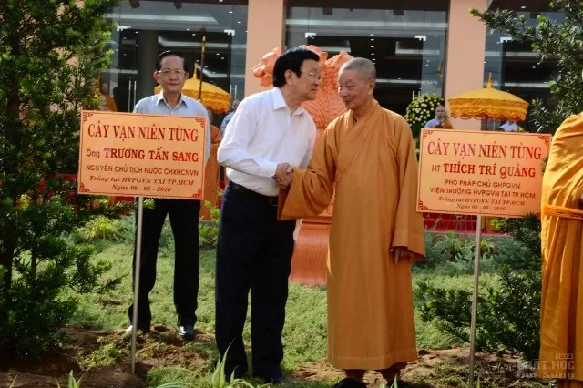 Ông Trương Tấn Sang thăm Học viện PGVN tại TP. HCM image-1732291740100