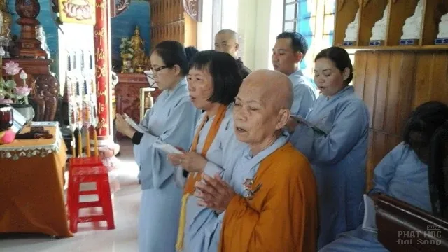 Pháp hội Trung Phong Tam Thời Hệ Niệm tại Tu viện Quảng Giác image-1732288495225
