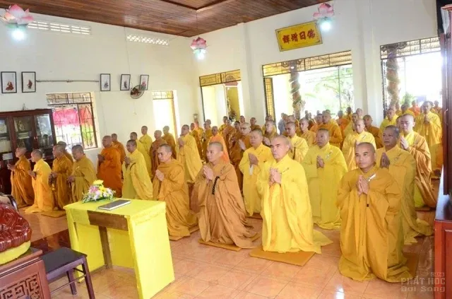 Phật giáo Đăk Nông tác pháp An Cư Kiết Hạ 2018 tại Chùa Hoa Nghiêm 13 Phật giáo Đăk Nông tác pháp An Cư Kiết Hạ 2018 tại Chùa Hoa Nghiêm image-1732292803366