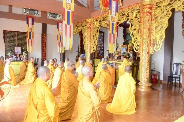 Phật giáo Đăk Nông tác pháp An Cư Kiết Hạ 2018 tại Chùa Hoa Nghiêm 20 Phật giáo Đăk Nông tác pháp An Cư Kiết Hạ 2018 tại Chùa Hoa Nghiêm image-1732292808983