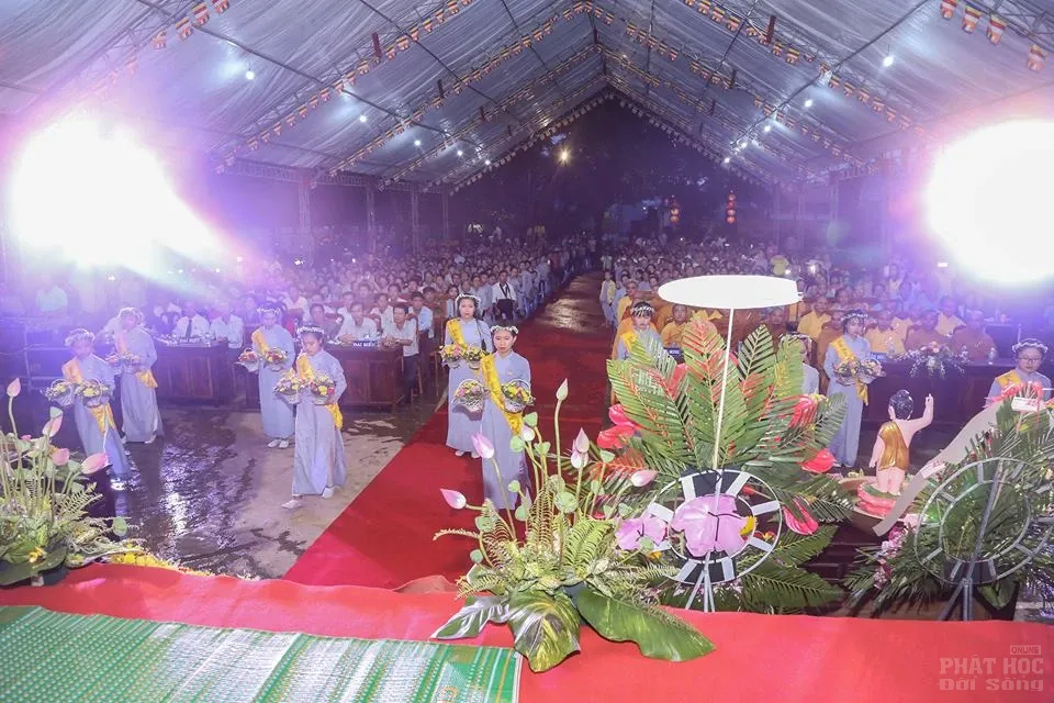 Phật giáo Đắk Nông trọng thể đón mừng Đại Lễ Phật Đản PL.2562 image-1731943702425