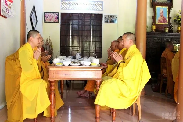 Phật giáo Hải Lăng lần đầu tiên tổ chức An cư tập trung 10 Phật giáo Hải Lăng lần đầu tiên tổ chức An cư tập trung image-1731946271699
