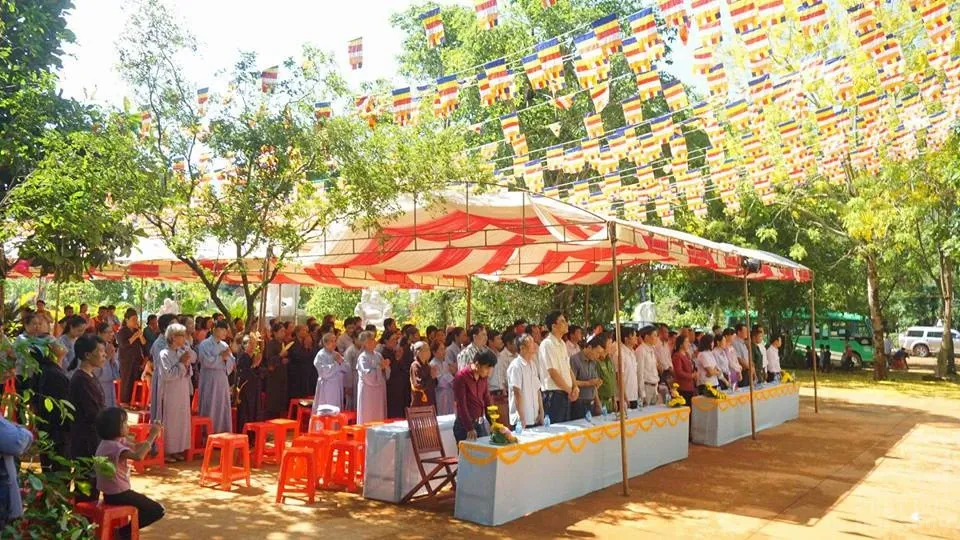 Phật giáo huyện Bù Đăng mừng Đại lễ Phật đản lần thứ 2642 image-1731945836021