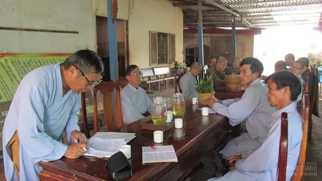 Phật giáo huyện Đắk R'lấp họp bàn Phật sự 6 tháng đầu năm 2018 4 Phật giáo huyện Đắk R'lấp họp bàn Phật sự 6 tháng đầu năm 2018 image-1731946499952