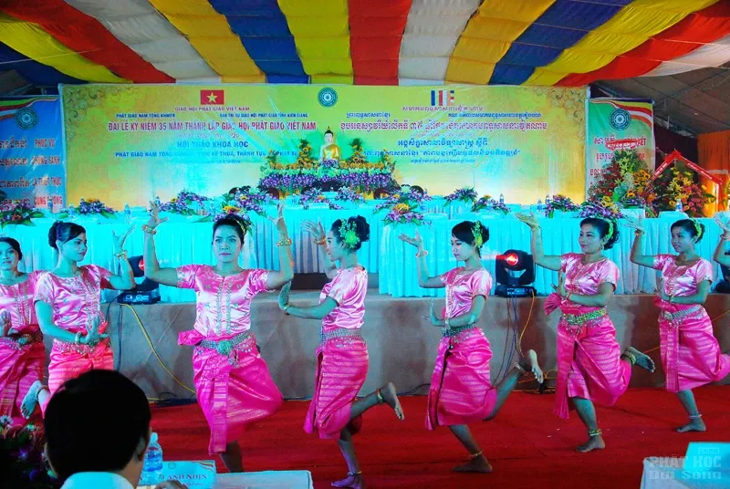 Phật giáo Nam tông Khmer kỷ niệm 35 năm thành lập Giáo hội image-1731921164693